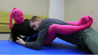 Nylon Hitwoman Naomi Nylon Hitwoman Naomi